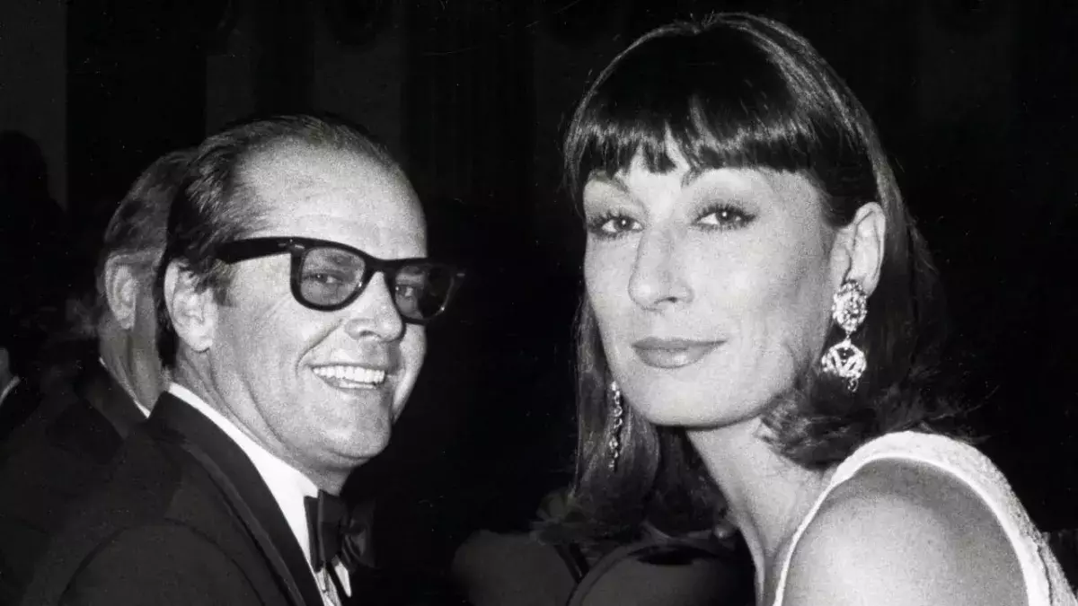 Anjelica Huston and Jack Nicholson: A love story of turbulence, tenderness, and triumph