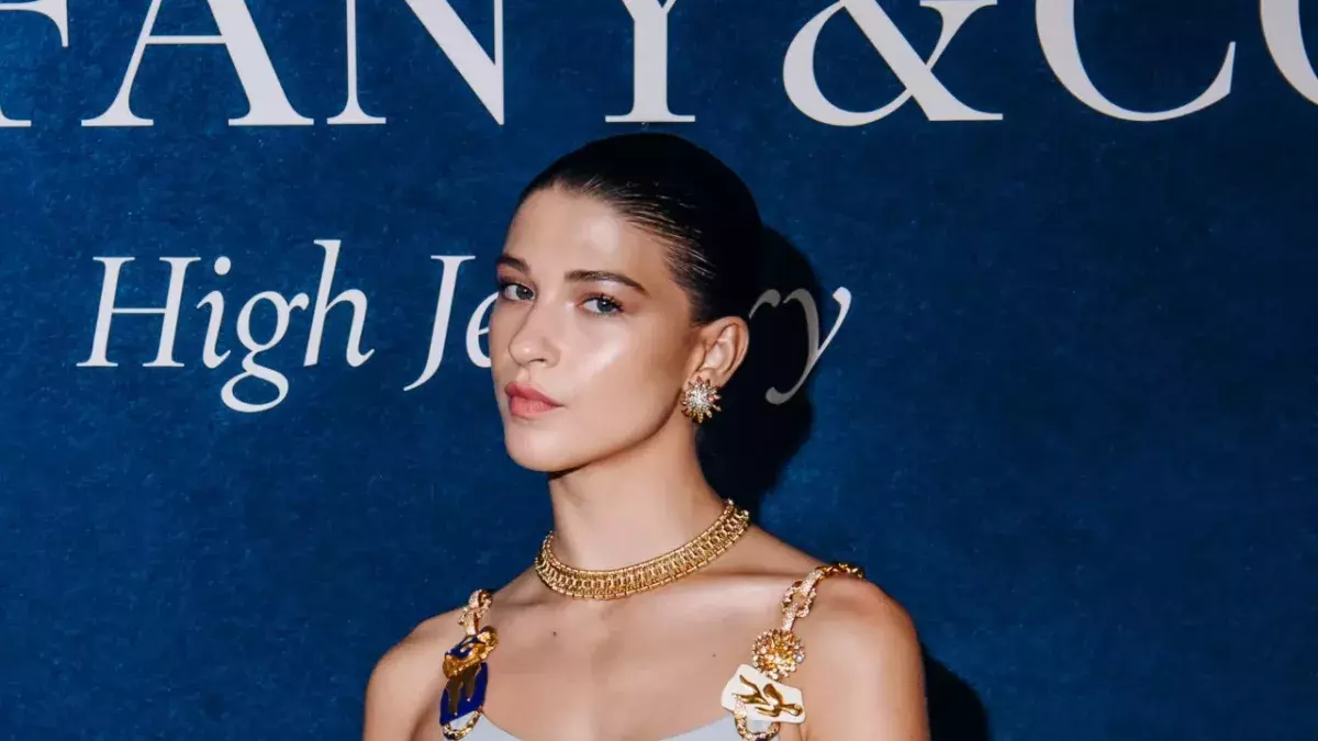 Bill Gates life with Asperger's daughter Phoebe anecdotes father