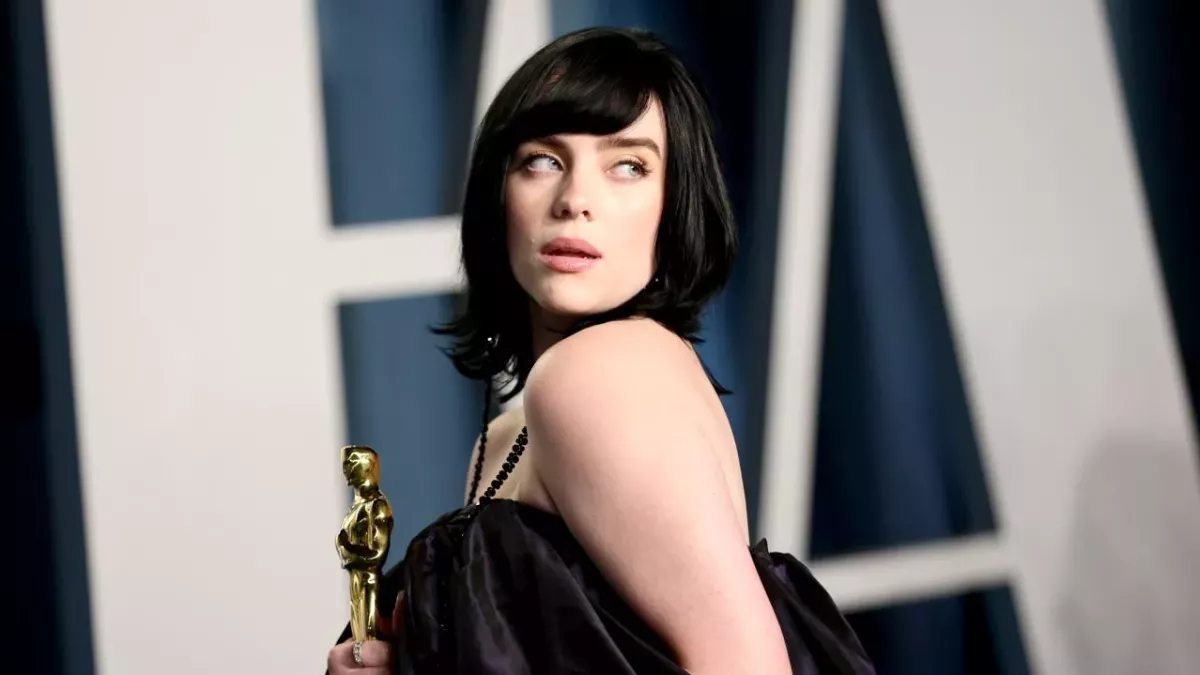 Billie Eilish: Singer reveals she has Tourettes Syndrome