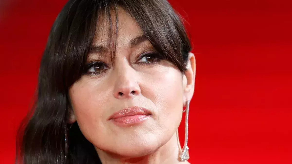 Celebrities turning 60