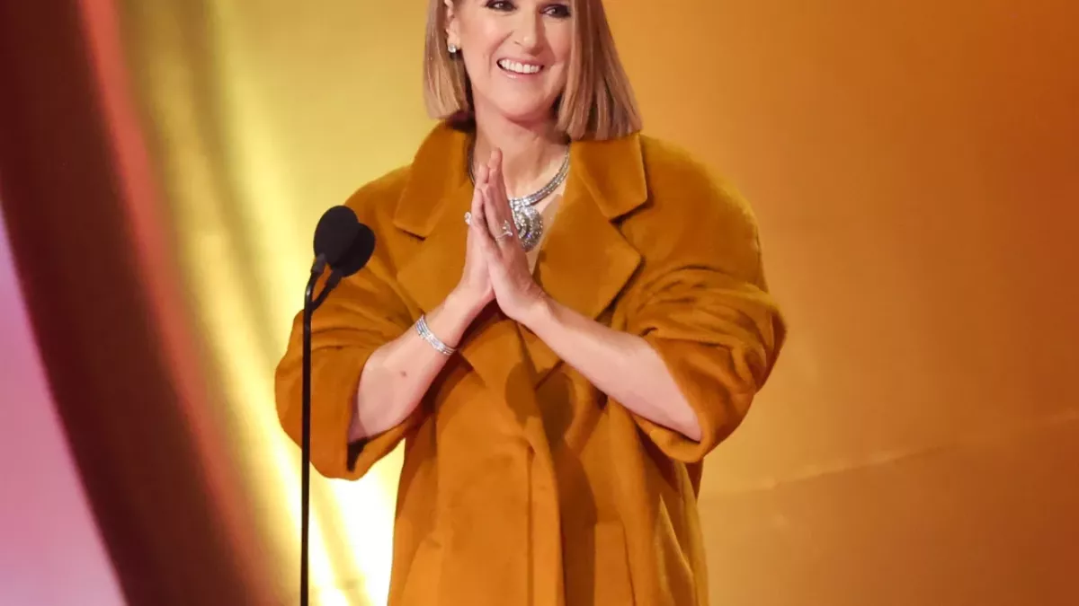Céline Dion surprises fans return stage