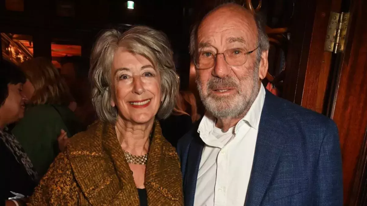Dame Maureen Lipman engaged at 78
