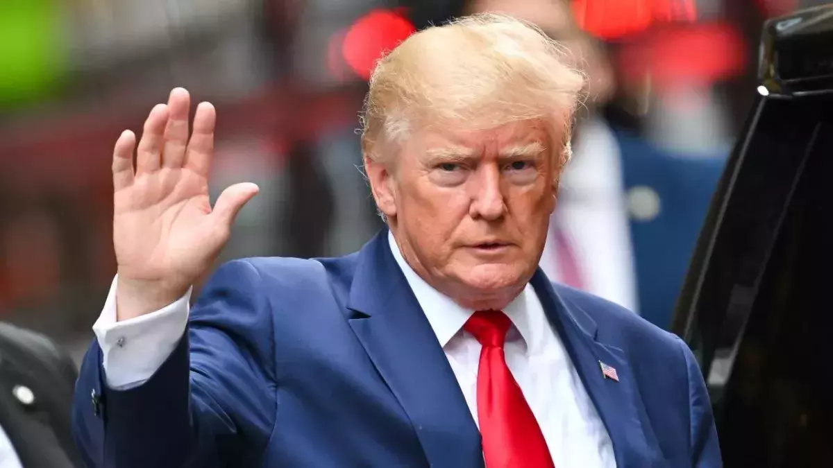 Donald Trump campaign crashes donating