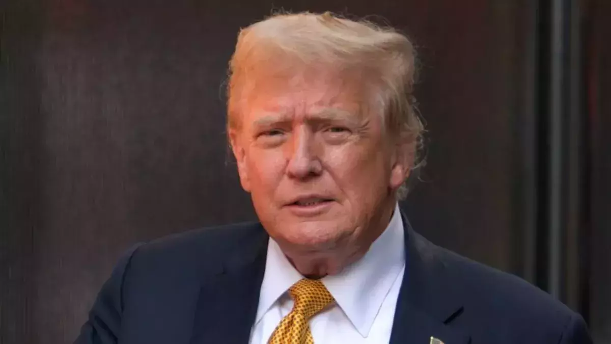 Donald Trump colour flag wrong mistake president visit official