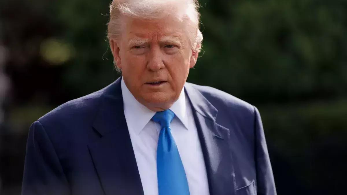 Donald Trump criticism outfit Pope Francis funeral blue suit break protocol