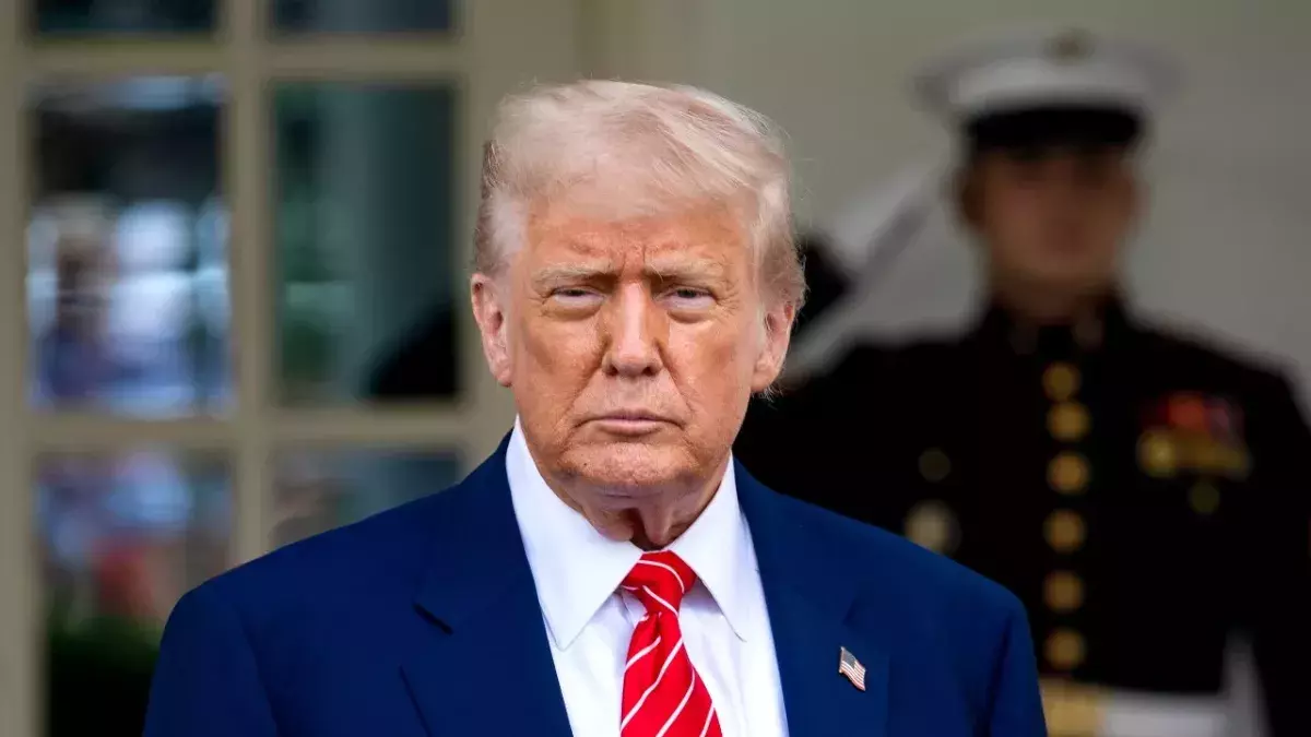 Donald Trump gift Qatar Air Force One deal USA