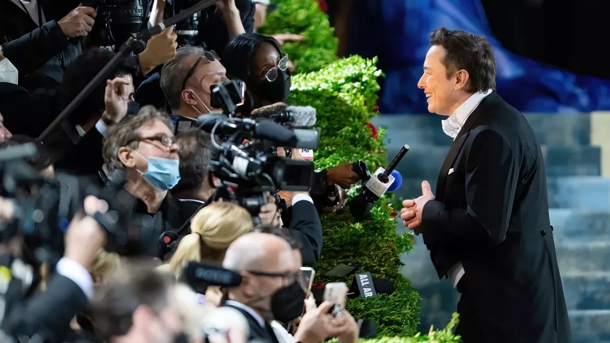 Elon Musk is reportedly on a $900-per-month weight-loss injection