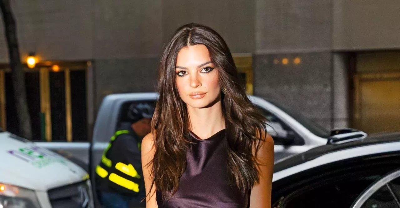 Emily Ratajkowski Was Looking Gorgeous In A Mini Dress That Showed Off Her Abs