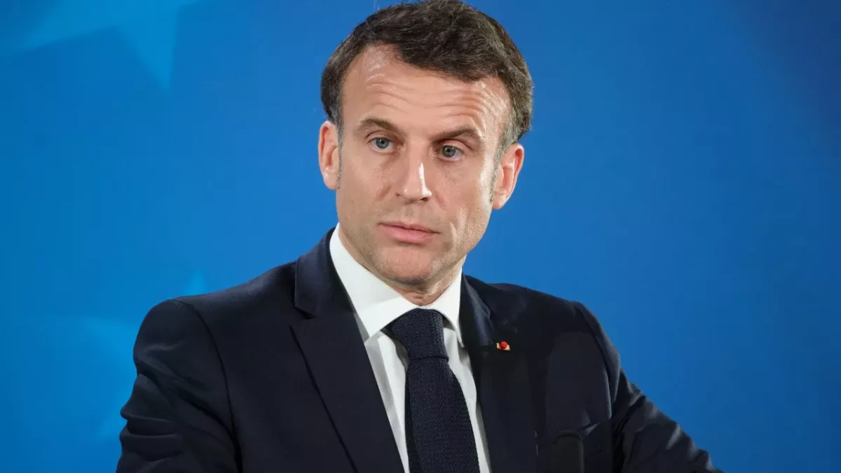 French President Emmanuel Macron physical evolution