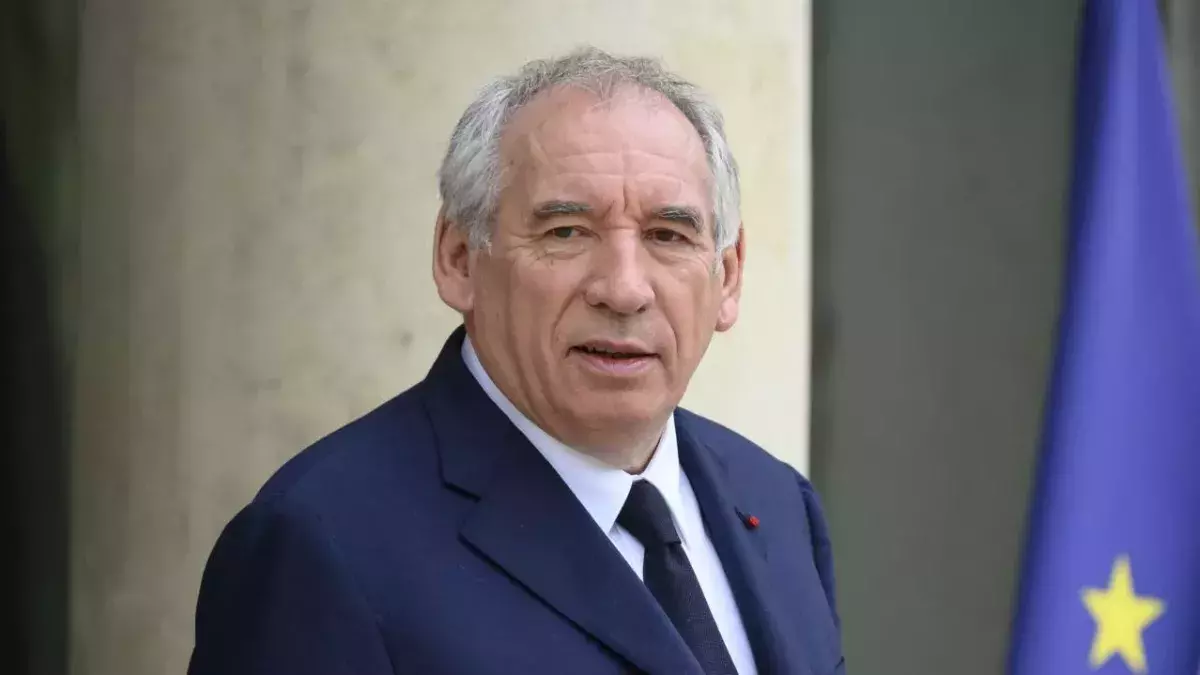 French Prime Minister François Bayrou ousted after losing confidence vote in parliament
