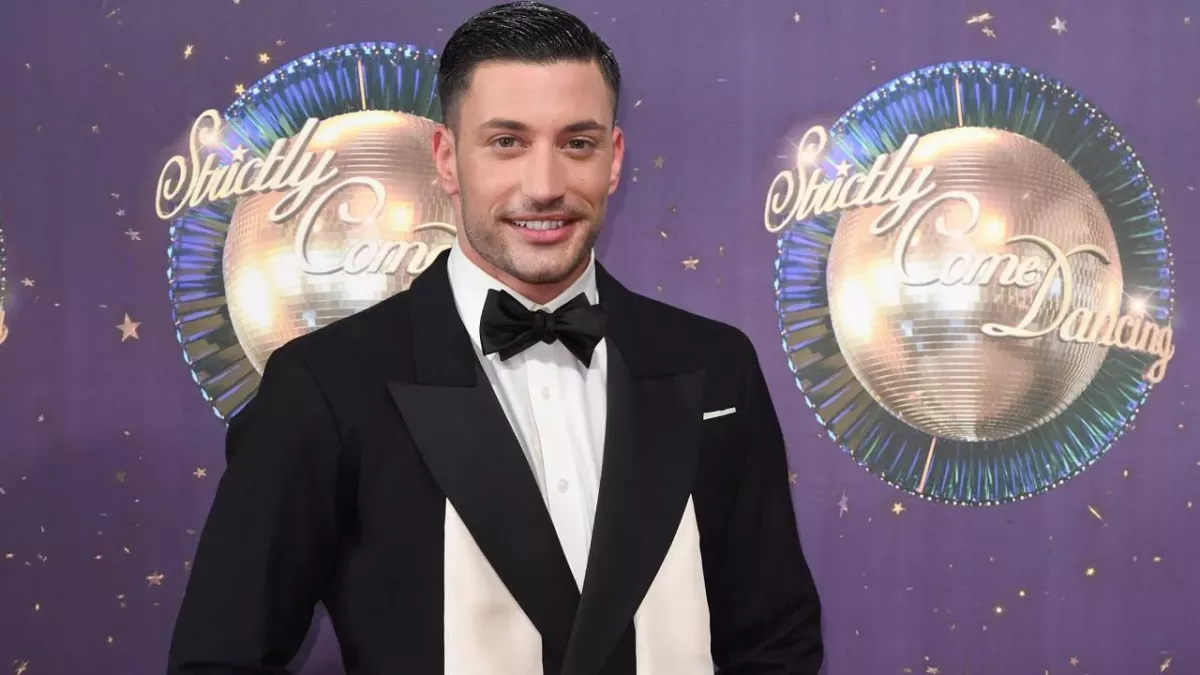 Giovanni Pernice new girlfriend Molly Brown model