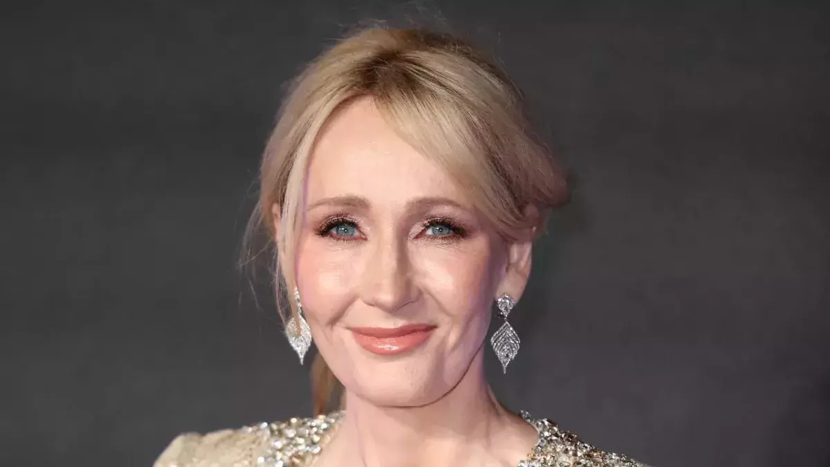 JK Rowling trans row