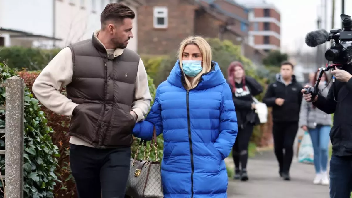Katie Price fiance new home