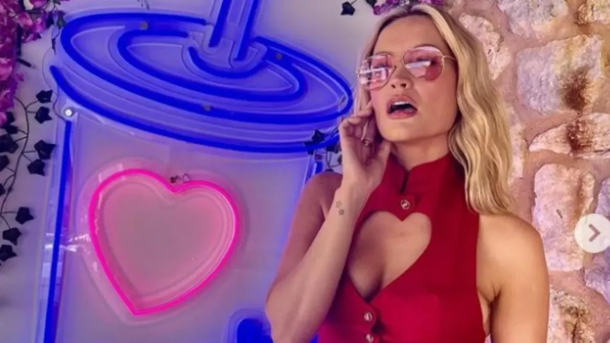 Laura Whitmore: Love Island fans already sick of her after the debut episode
