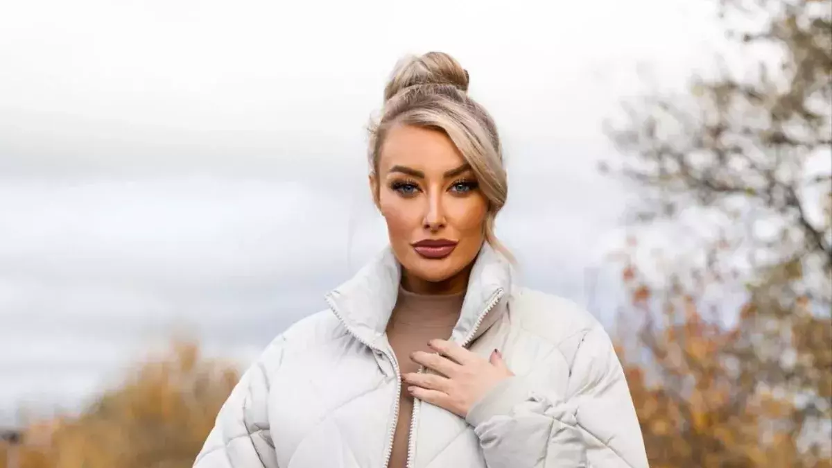 Love Island: Chloe Crowhurst is having a baby