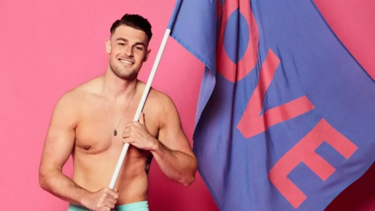 Love Island’s Andrew already knew this Casa Amor bombshell