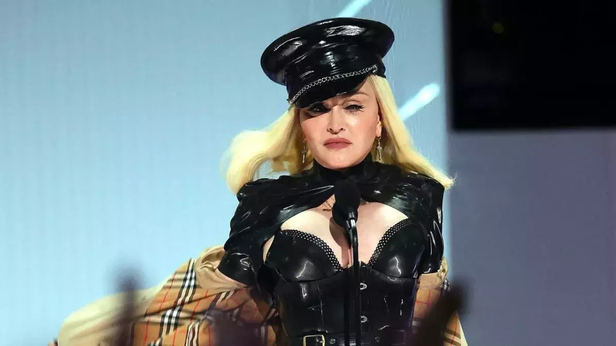 Madonna slams Instagram for taking down her nipple-exposed photos