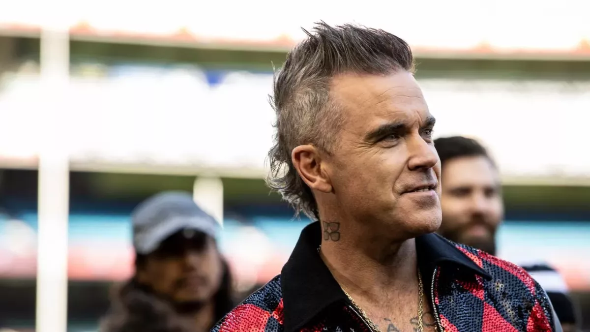 Robbie Williams’ new plans to renovate £17.5 million mansion might anger this celebrity neighbour