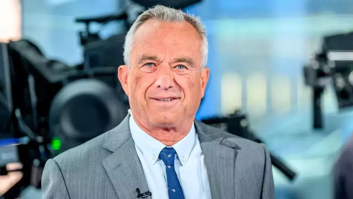 Robert F. Kennedy Jr. cousin warning