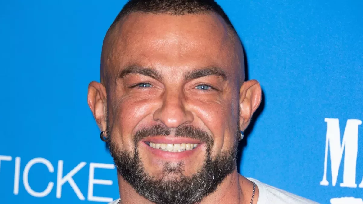 Robin Windsor dies