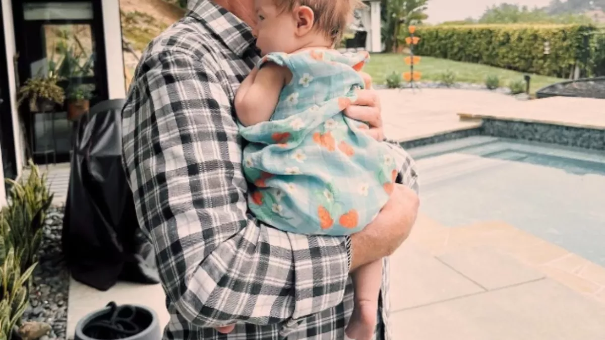 Rumer Willis shares loving father's day tribute to Bruce Willis with photo of him and her baby girl