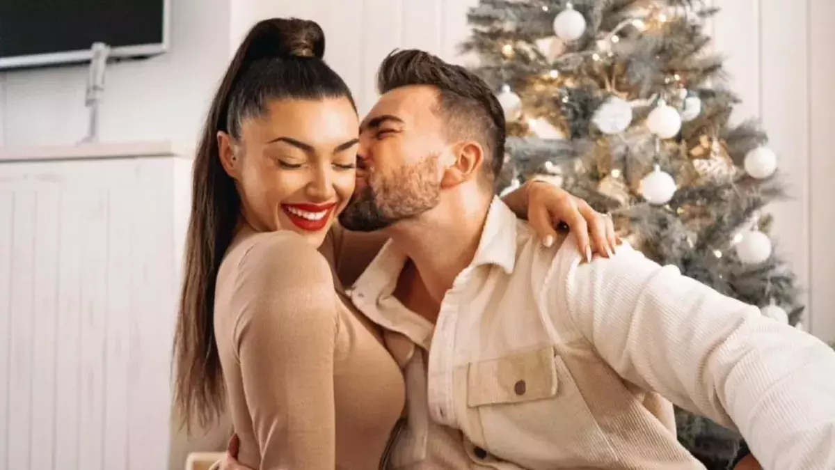 Sam Bird and Kailah Casillas: Couple elope in Gibraltar