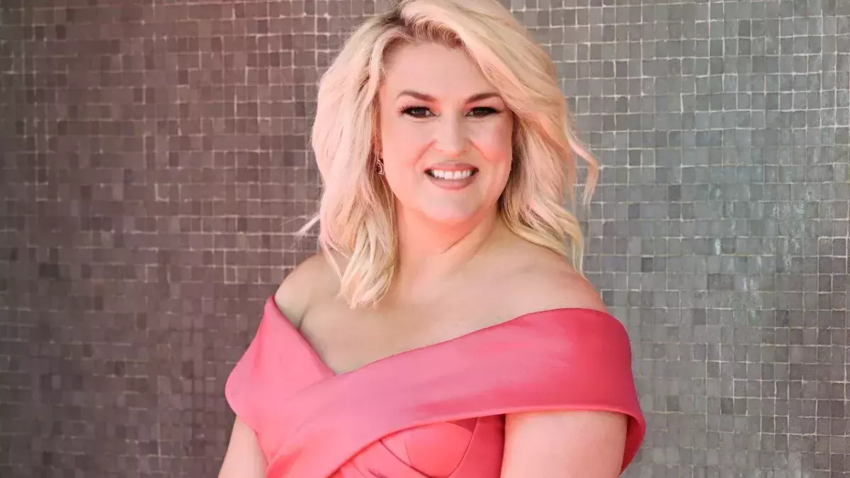 Sara Davies leaving BBC Dragons Den net worth entrepreneur businesswoman fortune