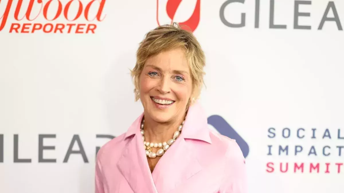 smartest celebrities industry top