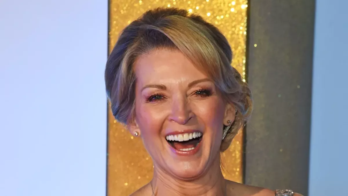 Soap actors' salaries