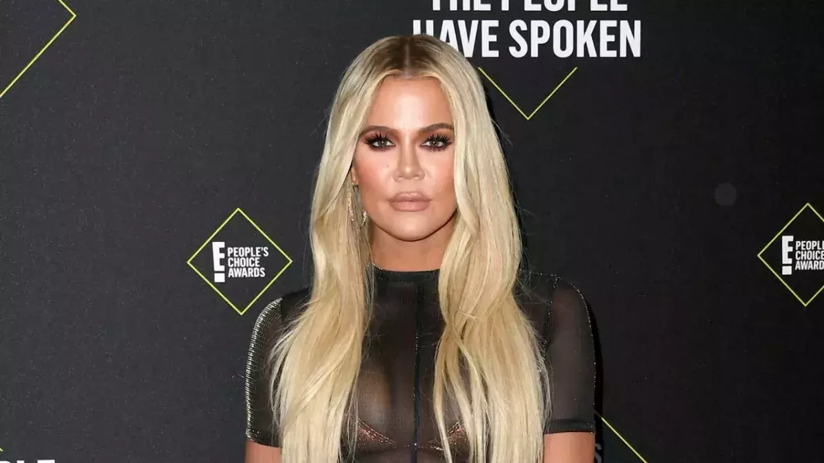 What the Khloe Kardashian Photo Scandal Says About Self Confidence
