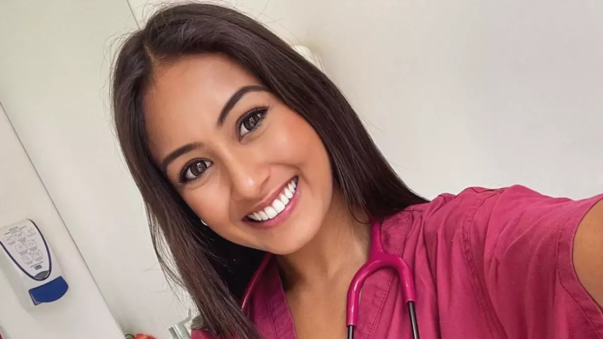 This is what this Love Islander is up to now