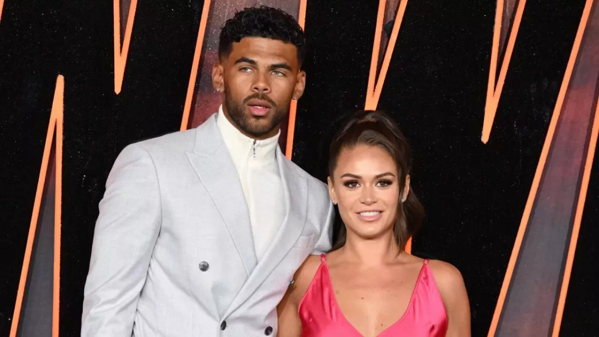 Winter Love Island: Olivia Hawkins and Maxwell split up after repeated 'we're good' claims