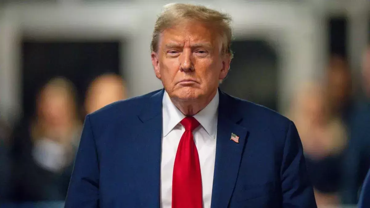 Kamala Harris first interview Trump reacts