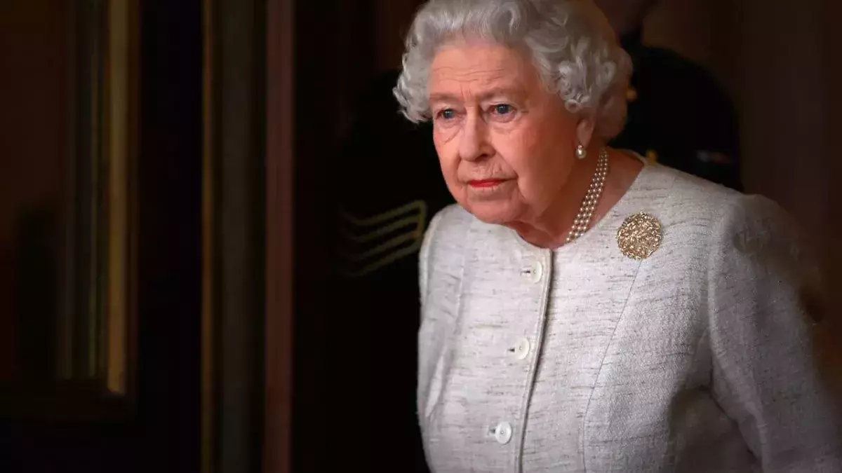 Buckingham Palace accused of misleading Brits over Queen’s health