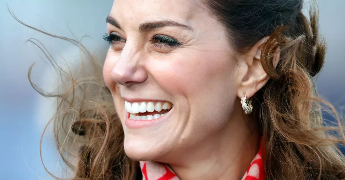 Kate Middleton Dared To Wear A Flashy Red Dress From Zara And It Suited Her Perfectly!