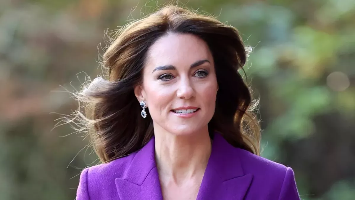 Kate Middleton Royal Family edited photos Photoshop Queen Elizabeth Prince Archie christening photo