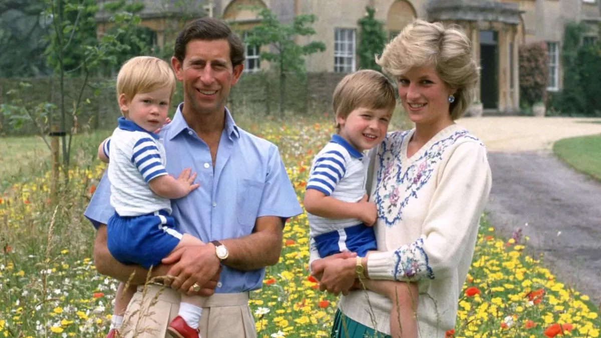 King Charles and Prince William: Rare and private photos of the Royals that are worth thousands revealed