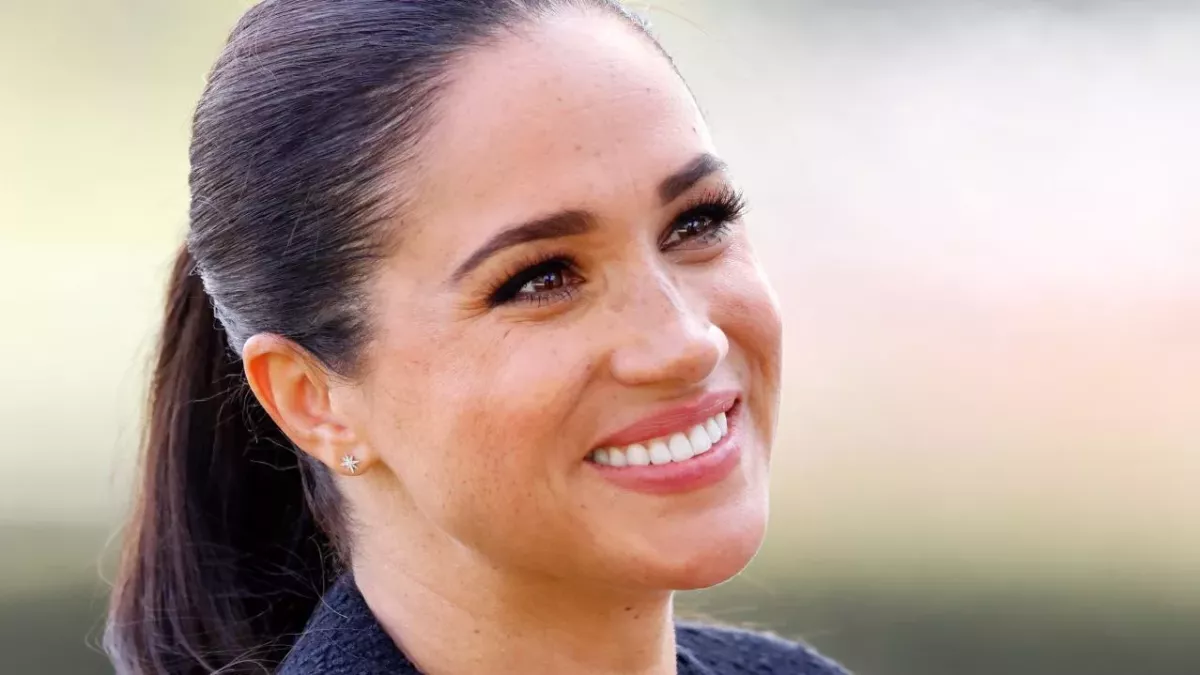 Meghan Markle three wedding rings, push presents Prince Harry 