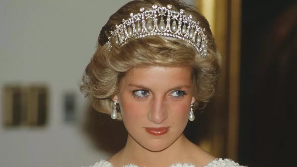 Princess Diana long hair picture Instagram Charles Spencer 