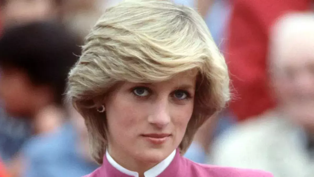 Princess Diana mother Frances Shand Kydd  tragic love life divorce children custody and relationship with Diana