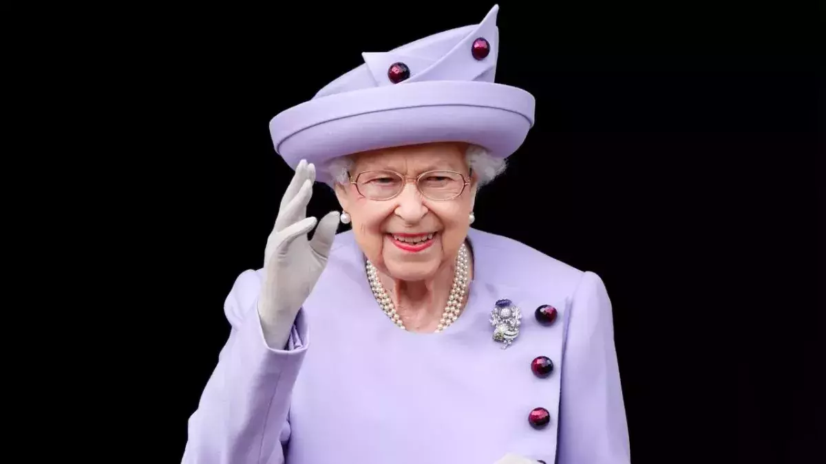 Queen Elizabeth Donald Trump rude