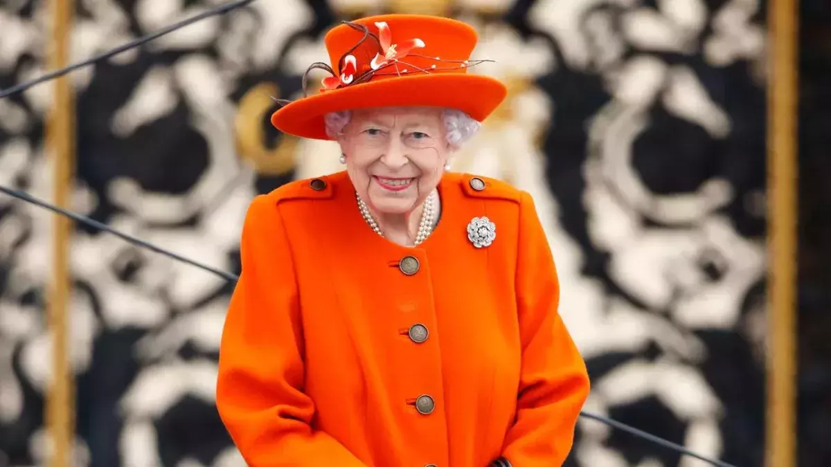 The Queen may have recovered from COVID as she’s seen at Frogmore