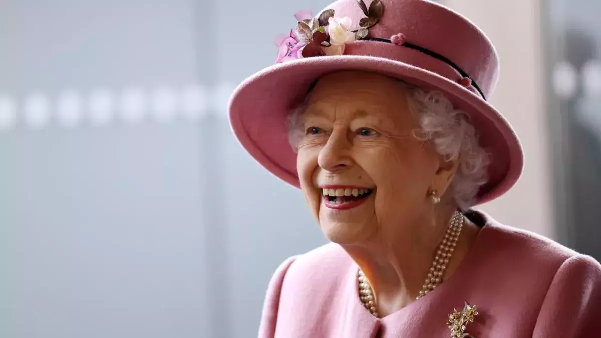 Queen turns down ‘Oldie of the Year’ award because she feels to young