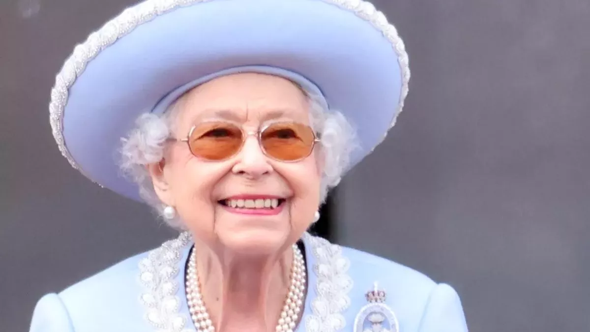 The Queen’s death: Does Britain need another bank holiday?