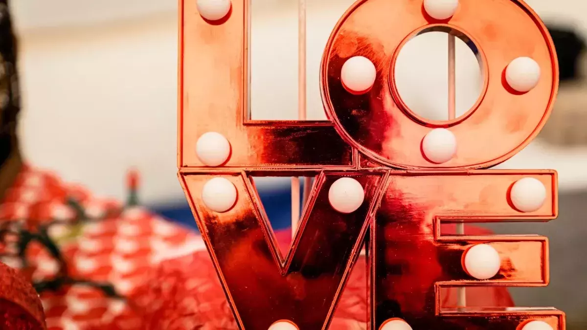 6 best films to watch if you are single for Valentine's Day