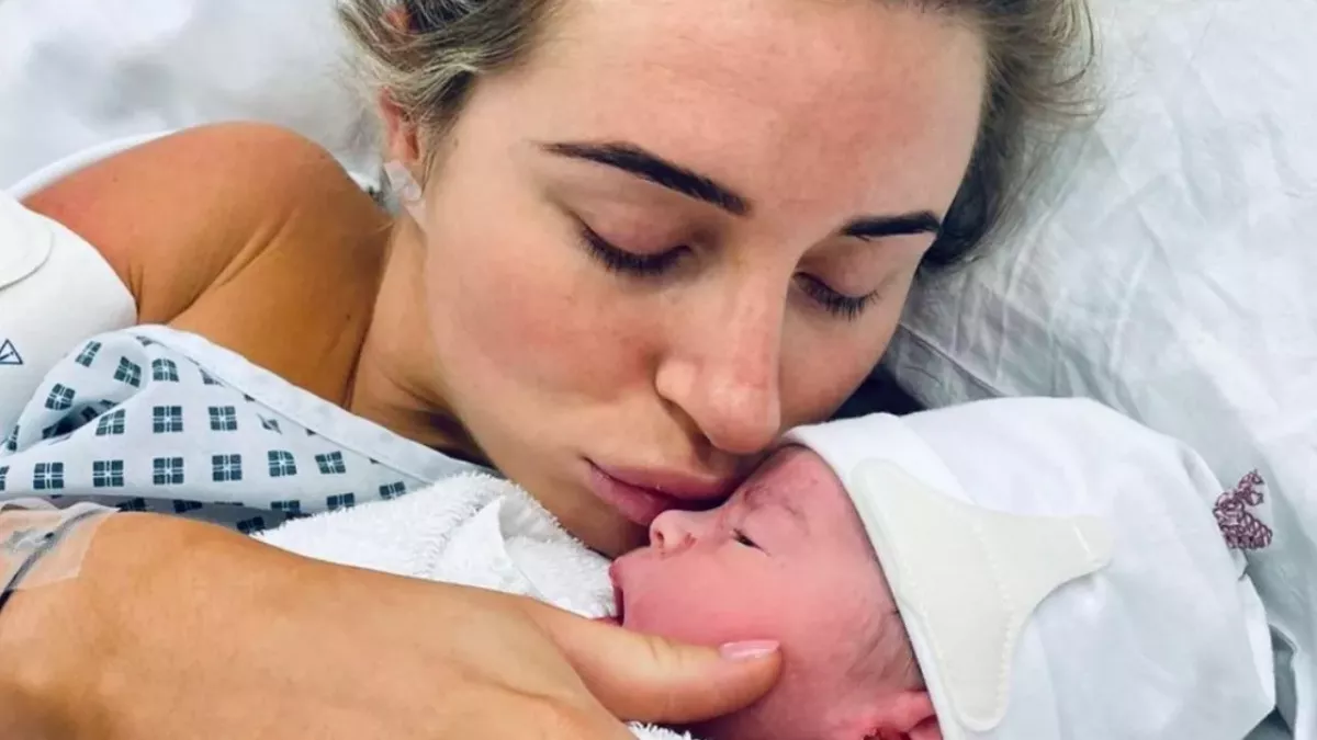 Dani Dyer Has Given Birth to a Baby Boy