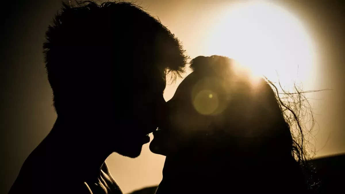 Haris Namani banned from kissing on the show