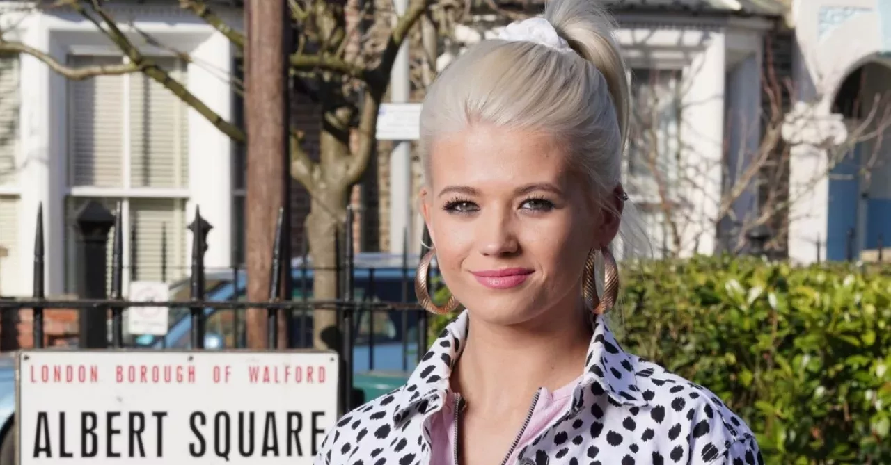 Lola Pearce