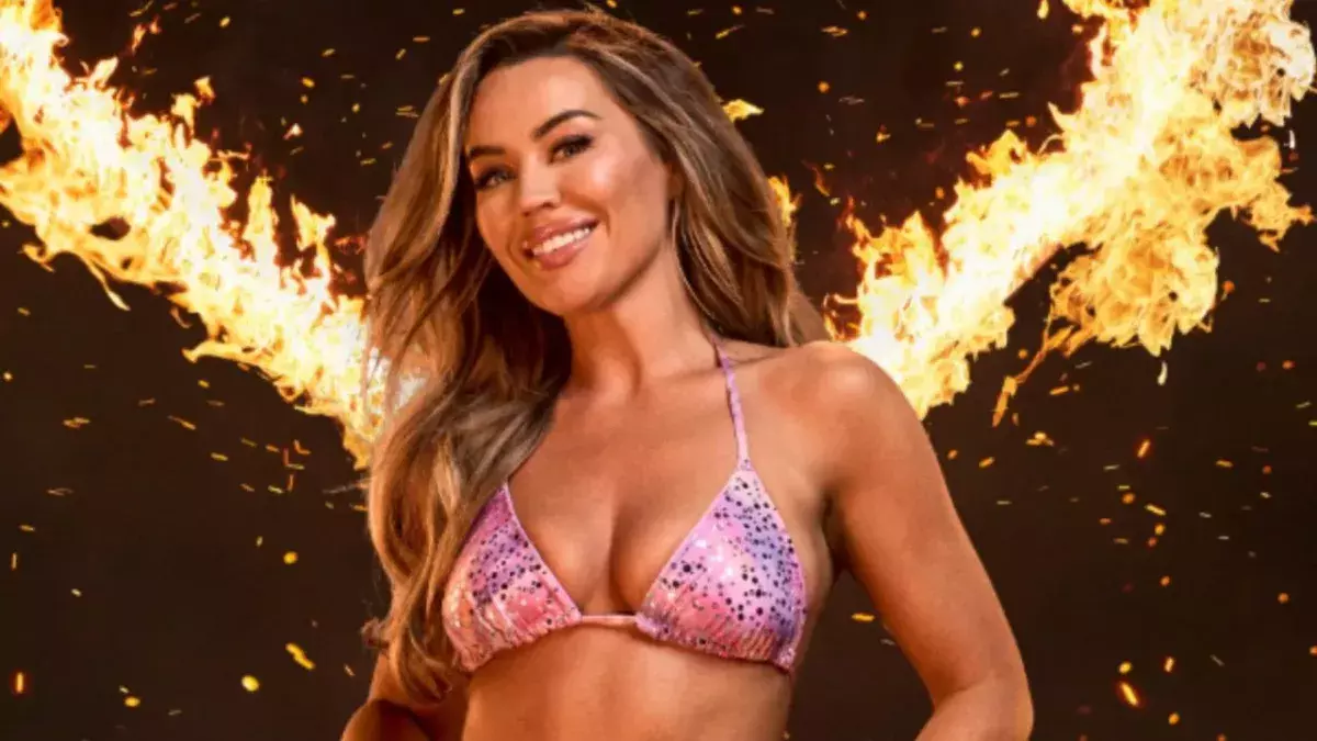 Love Island Samantha Kenny obsessed Joey Essex fan behaviour 