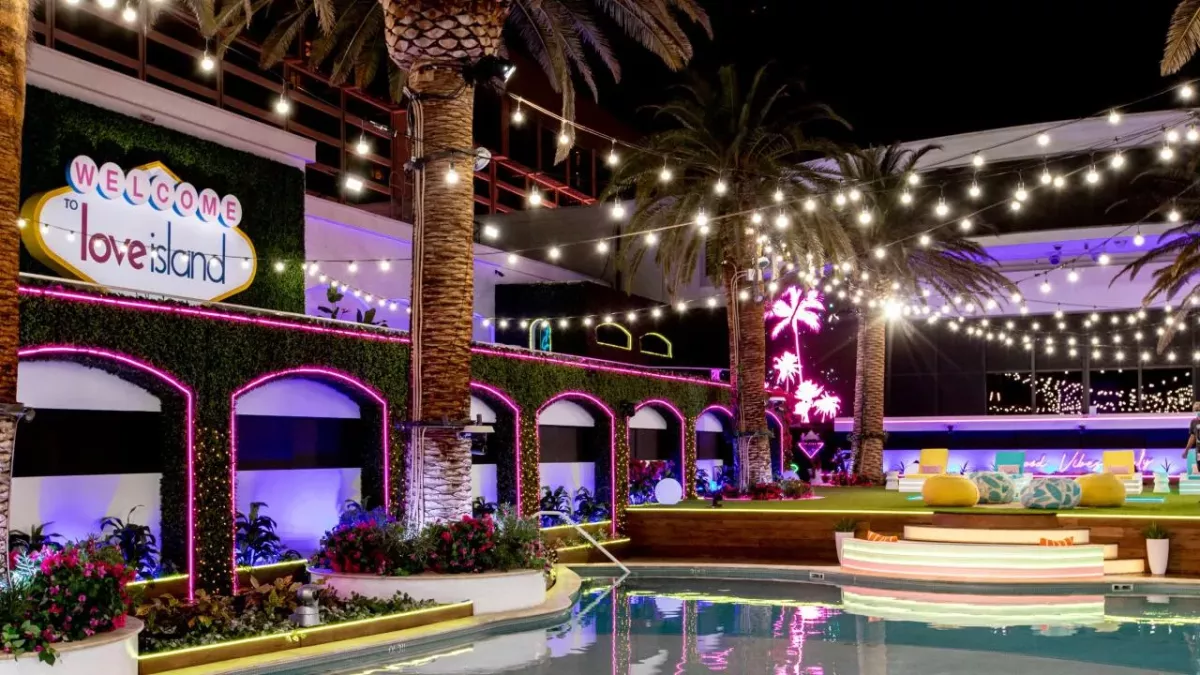 Winter Love Island: Casa Amor bombshells ‘left reeling’ after the explosive recoupling